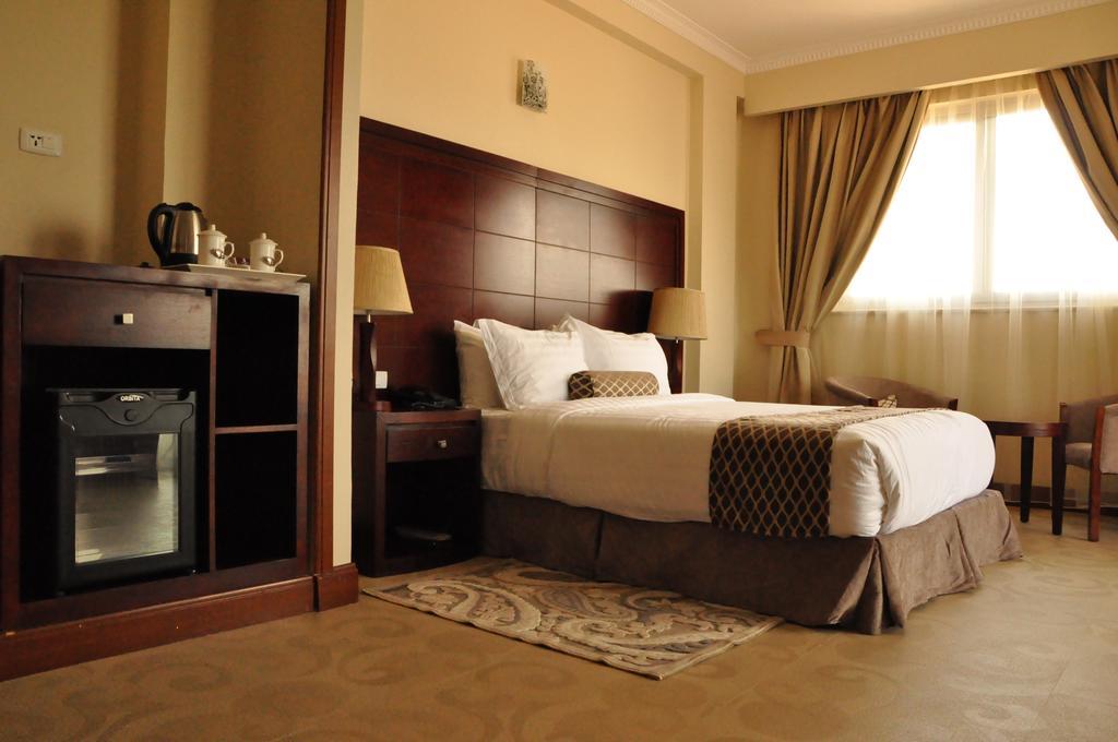 Addissinia Hotel Luaran gambar