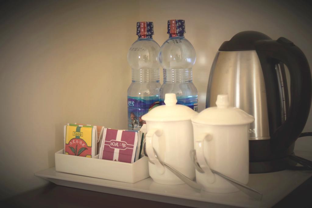 Addissinia Hotel Luaran gambar