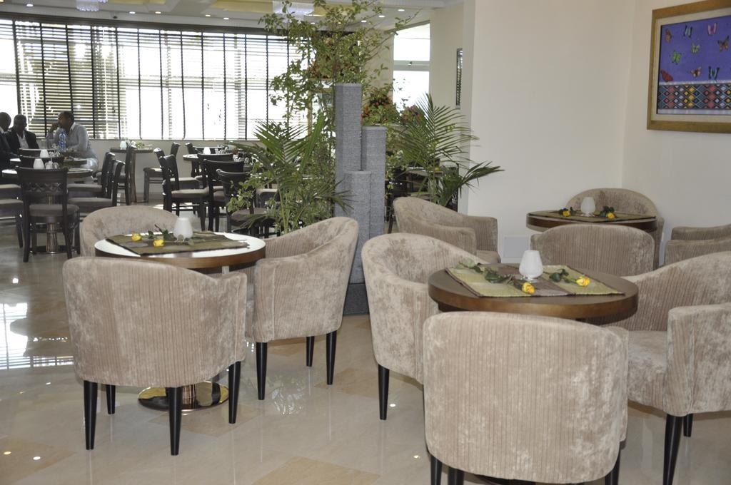 Addissinia Hotel Luaran gambar
