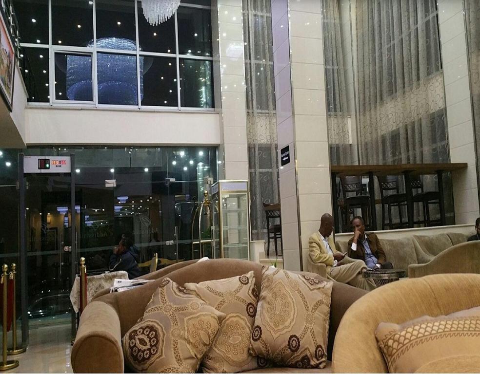 Addissinia Hotel Luaran gambar