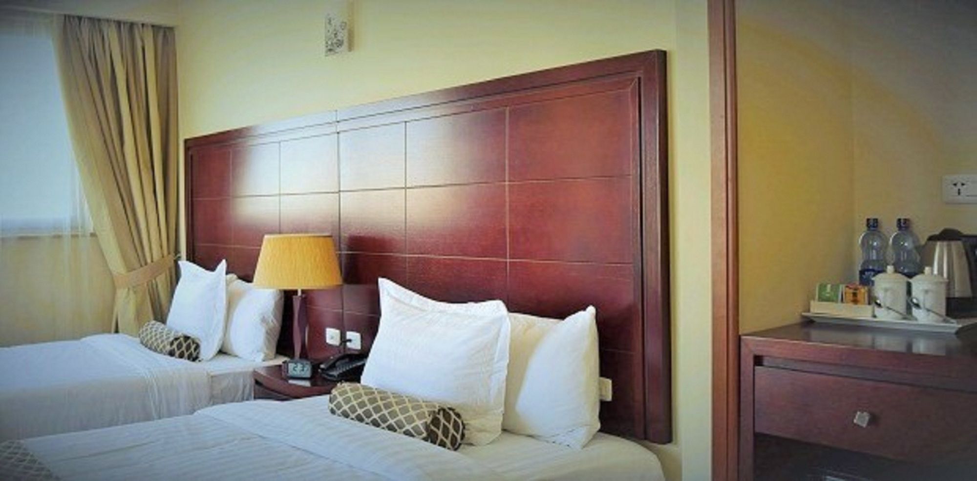 Addissinia Hotel Luaran gambar