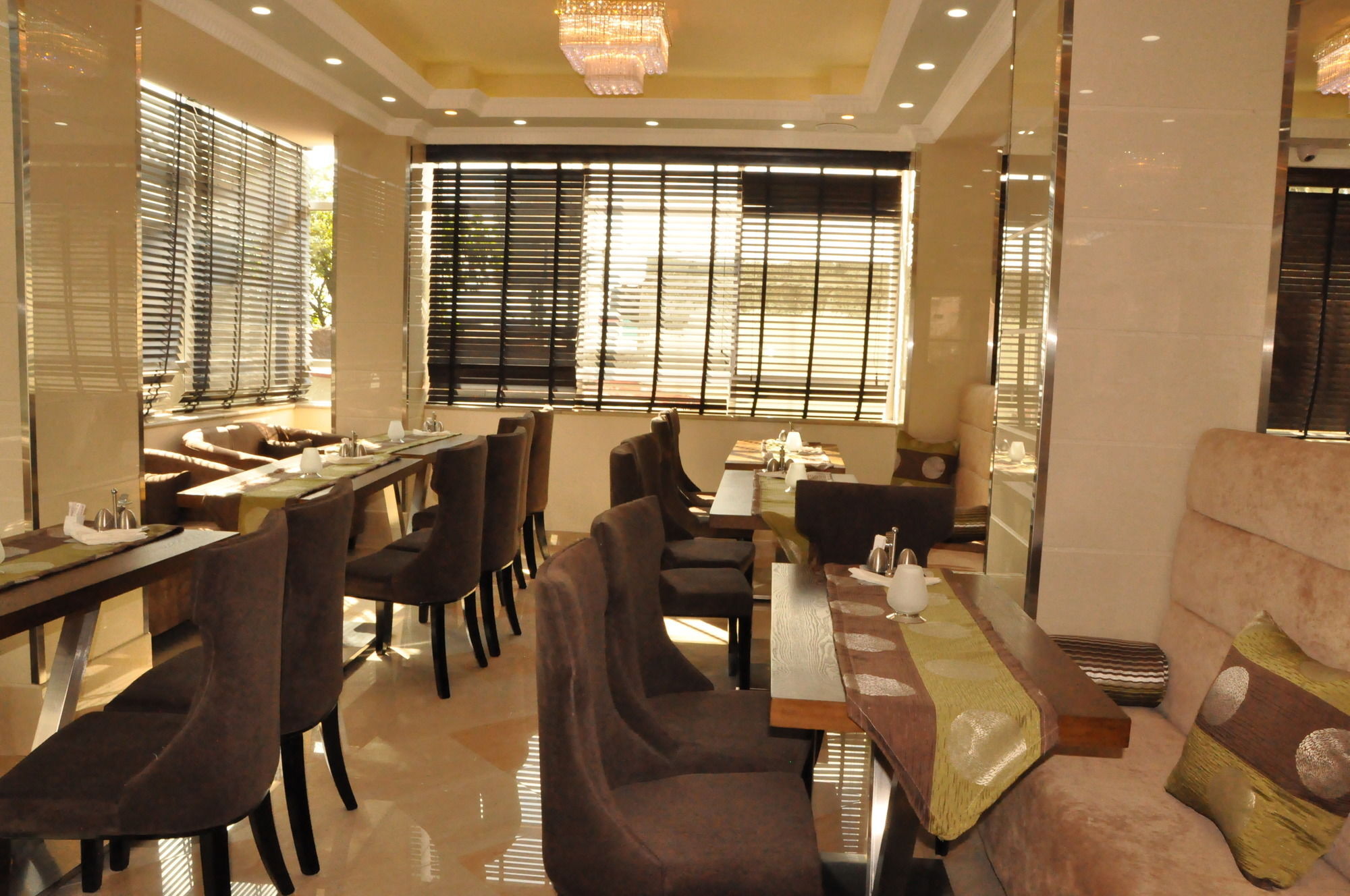 Addissinia Hotel Luaran gambar